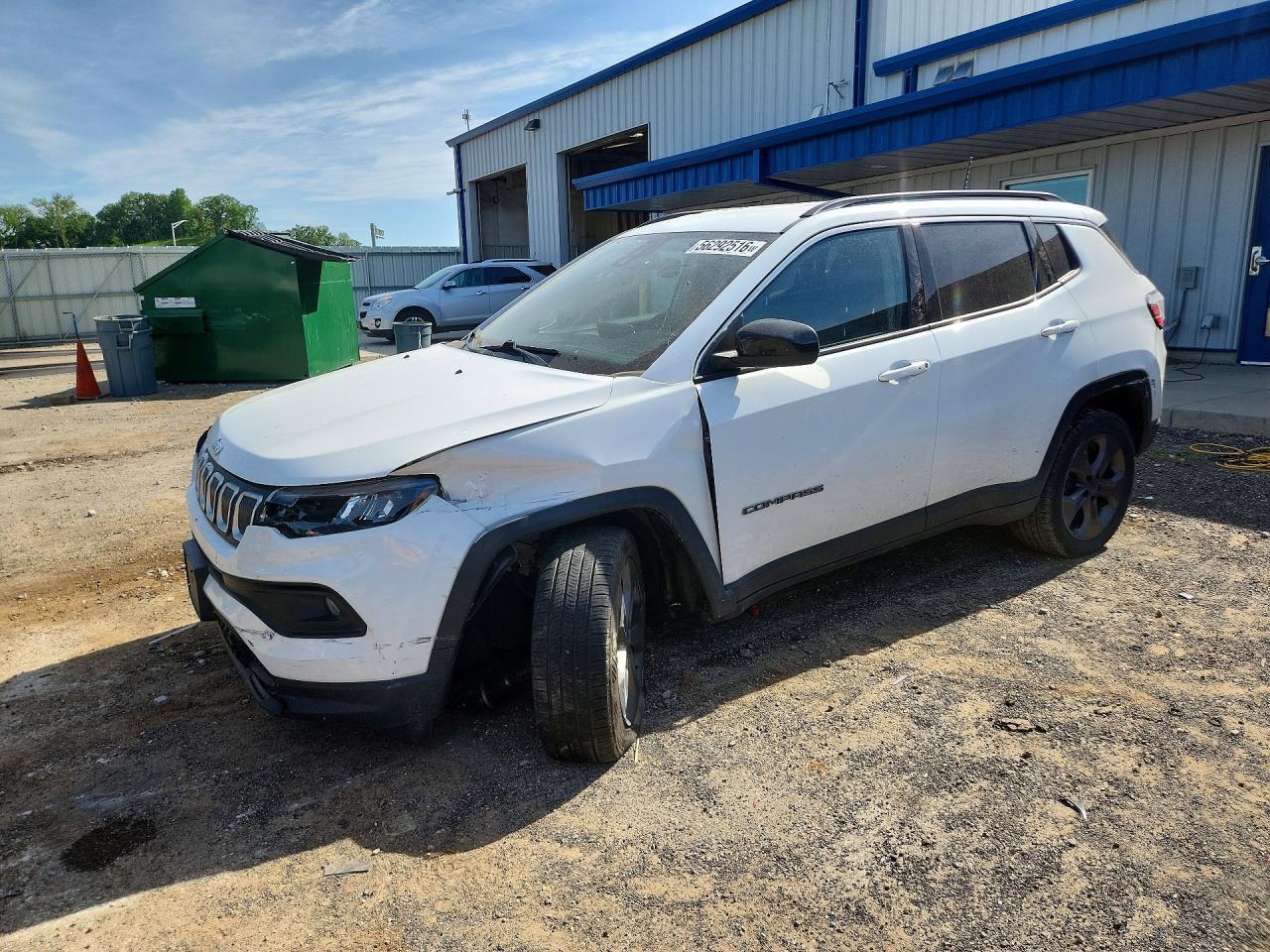 Salvage Jeep Compass Image