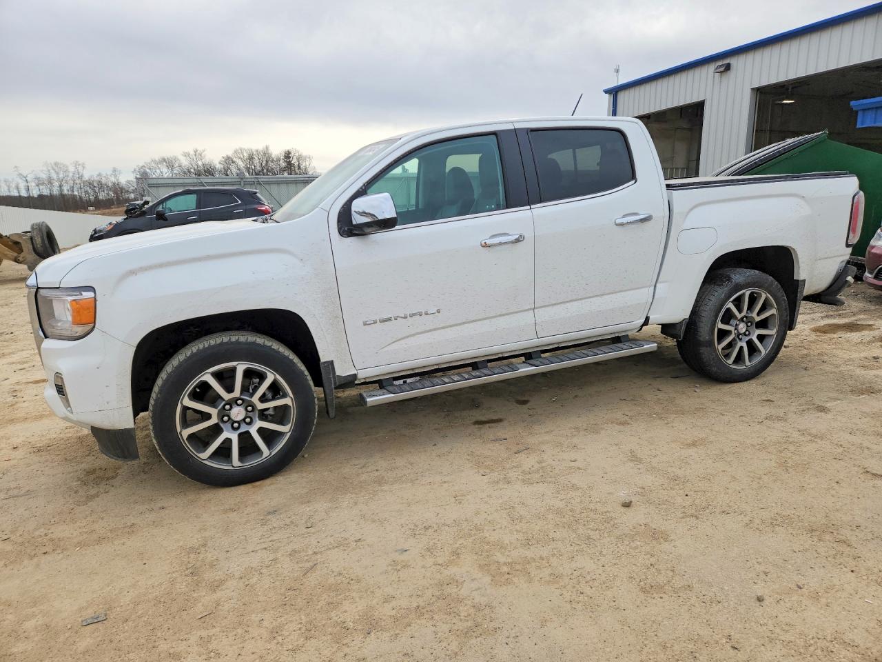 Salvage GMC Canyon Image