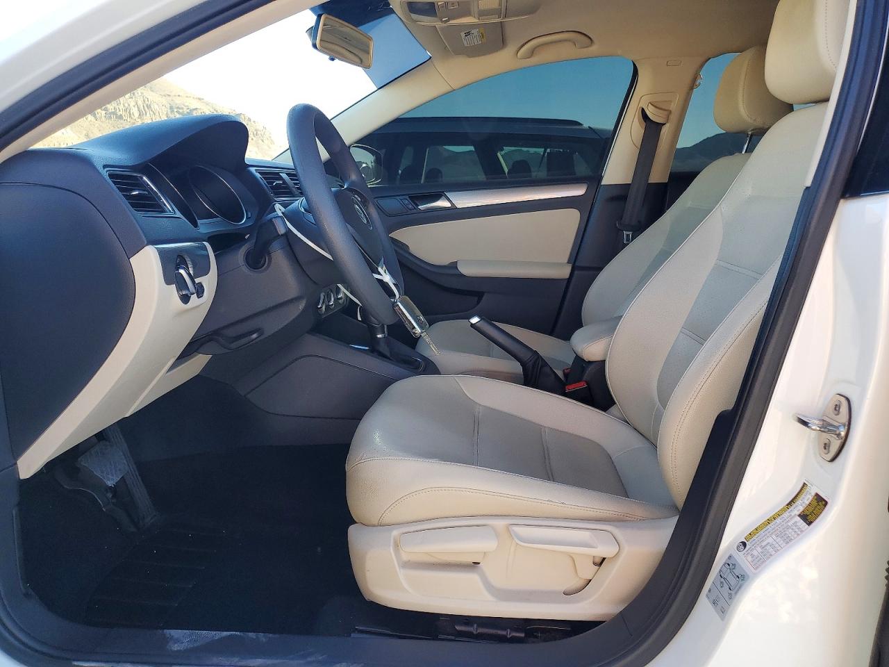 Volkswagen Jetta Se