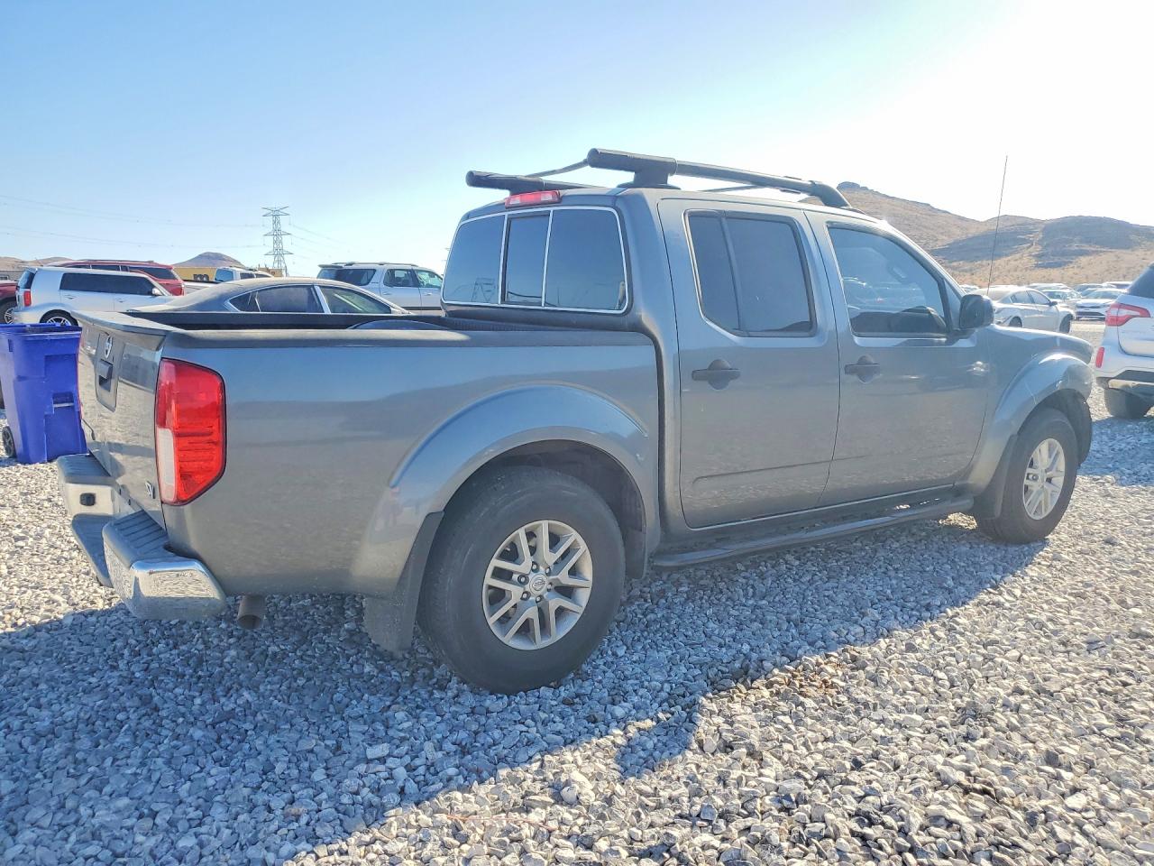 Nissan Frontier Sv