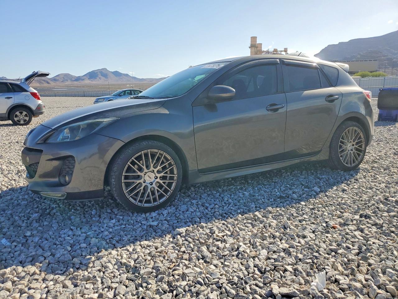 Salvage Mazda Mazda3 Image