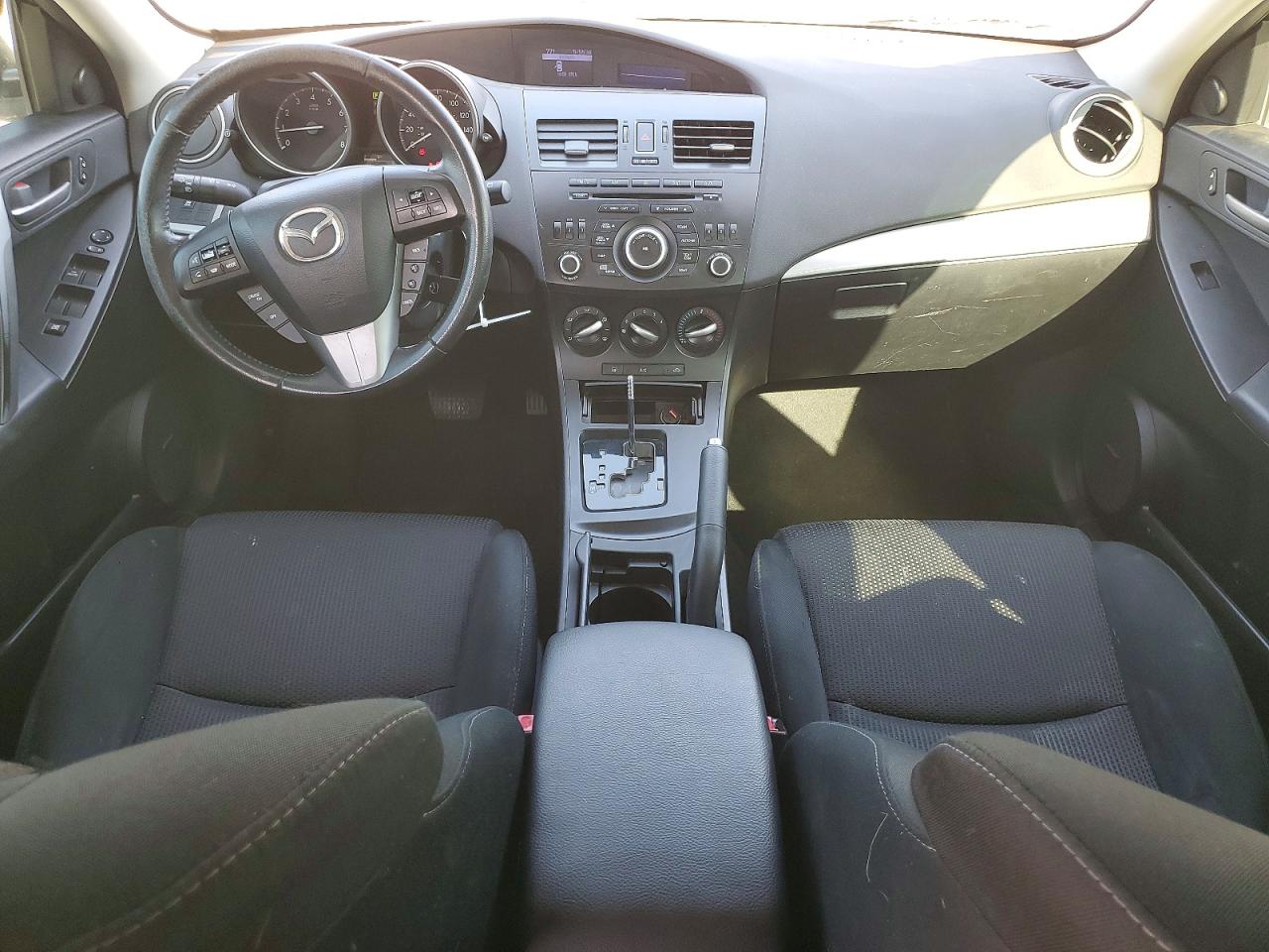 Mazda Mazda3 S