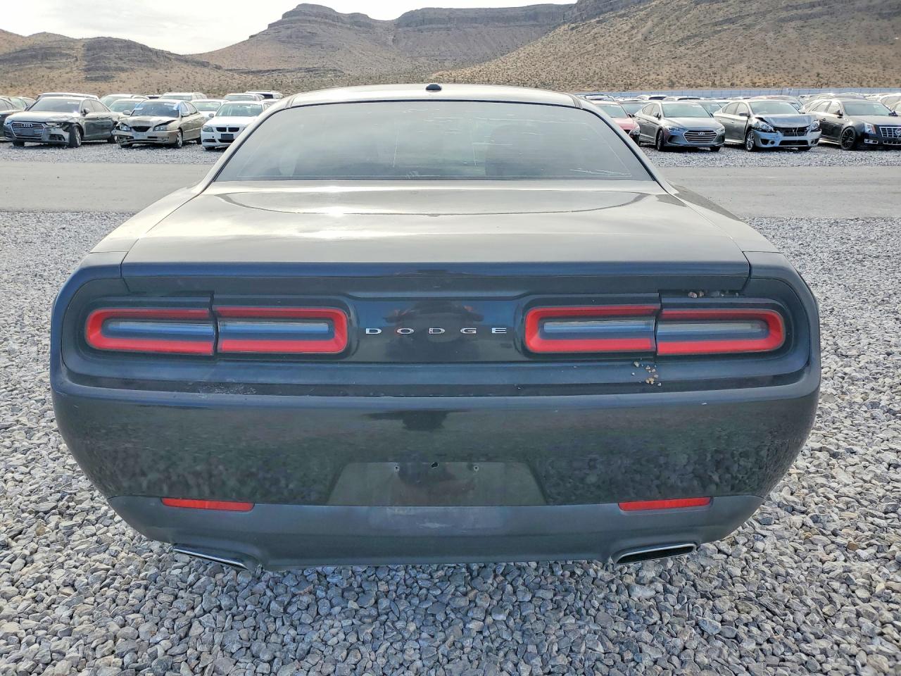 Dodge Challenger Sxt