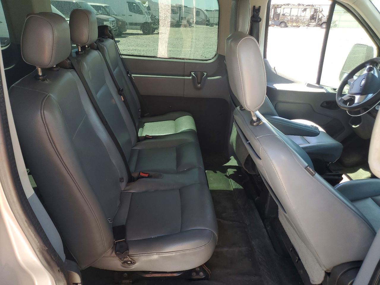 Ford Transit T-350