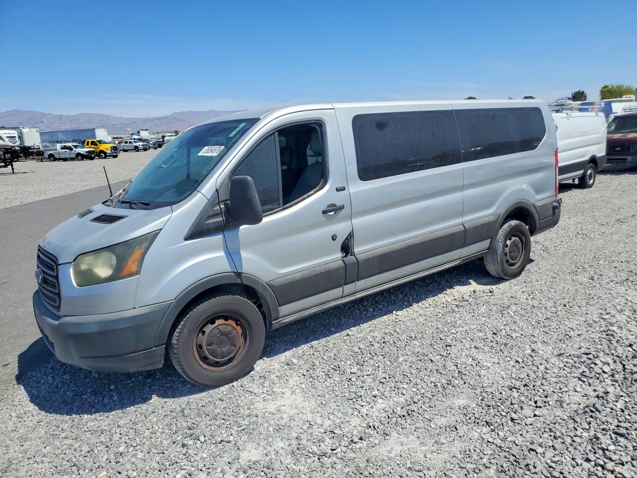 Salvage Ford Transit Image