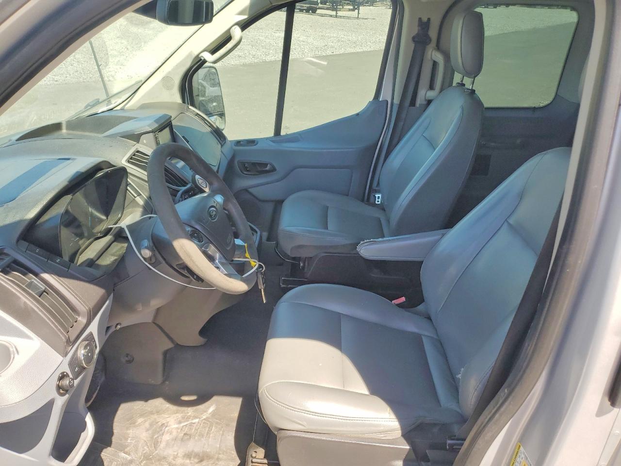 Ford Transit T-350