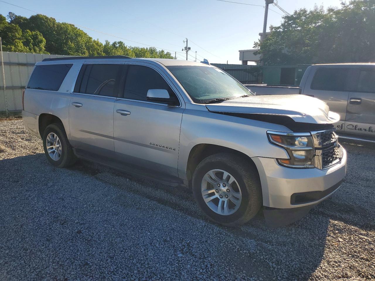 Chevrolet Suburban C1500 Lt