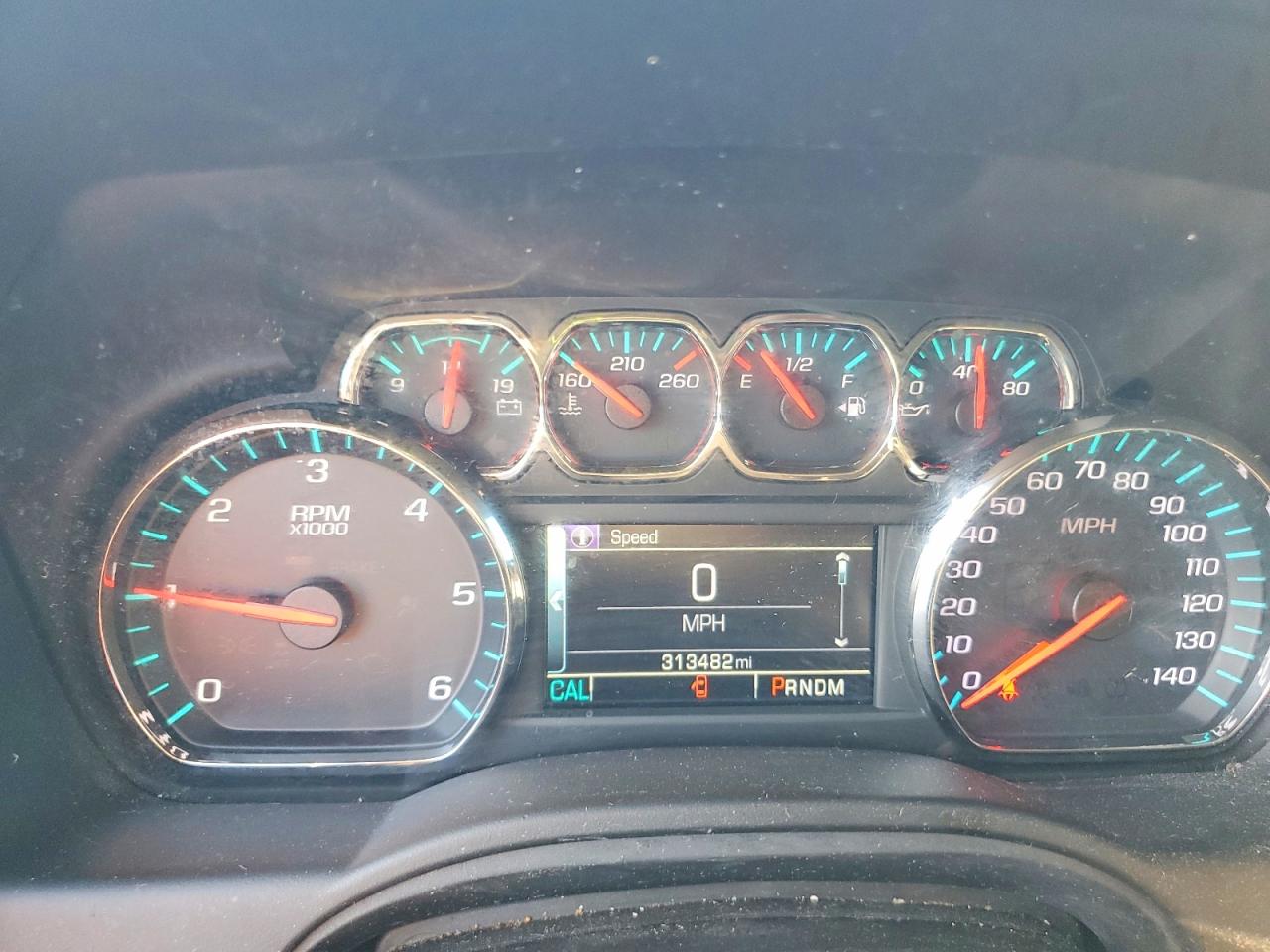Chevrolet Suburban C1500 Lt