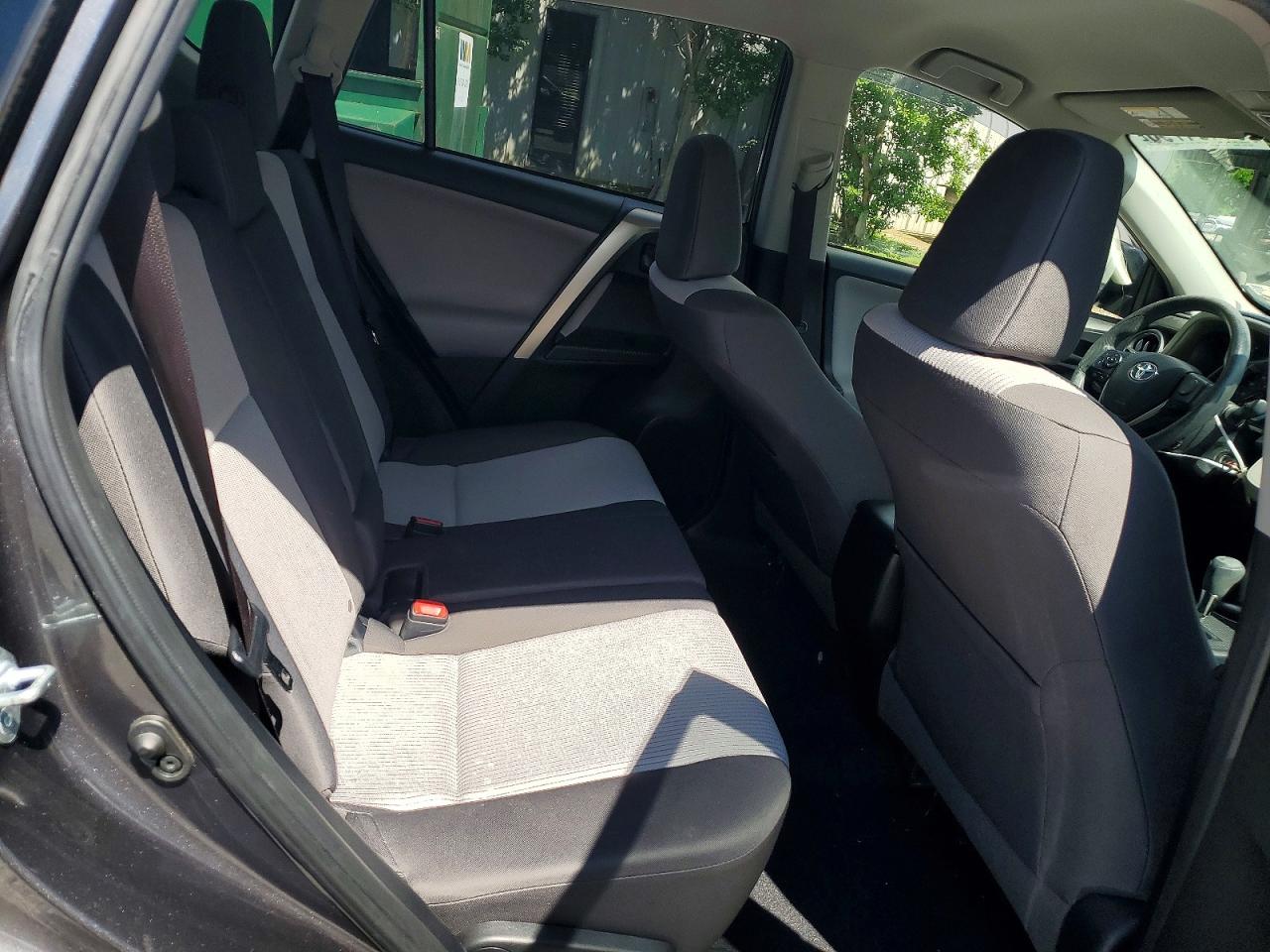 Toyota RAV4 Le