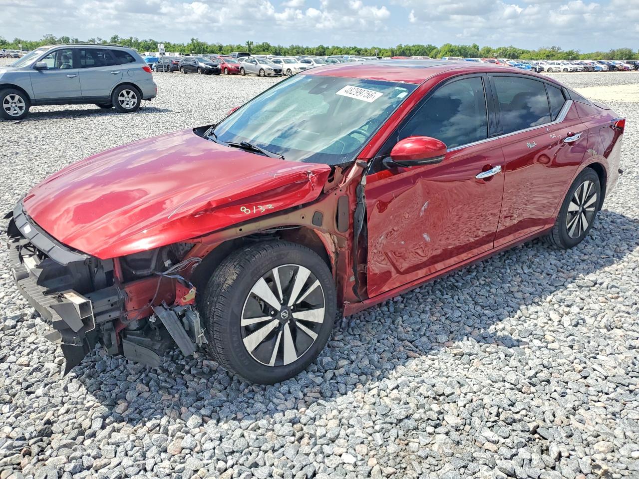 Salvage Nissan Altima Image