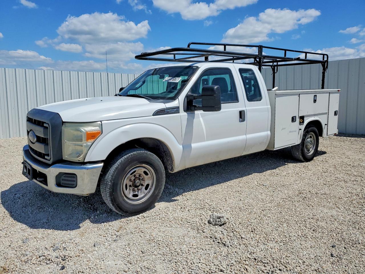 Salvage Ford F-250 Image