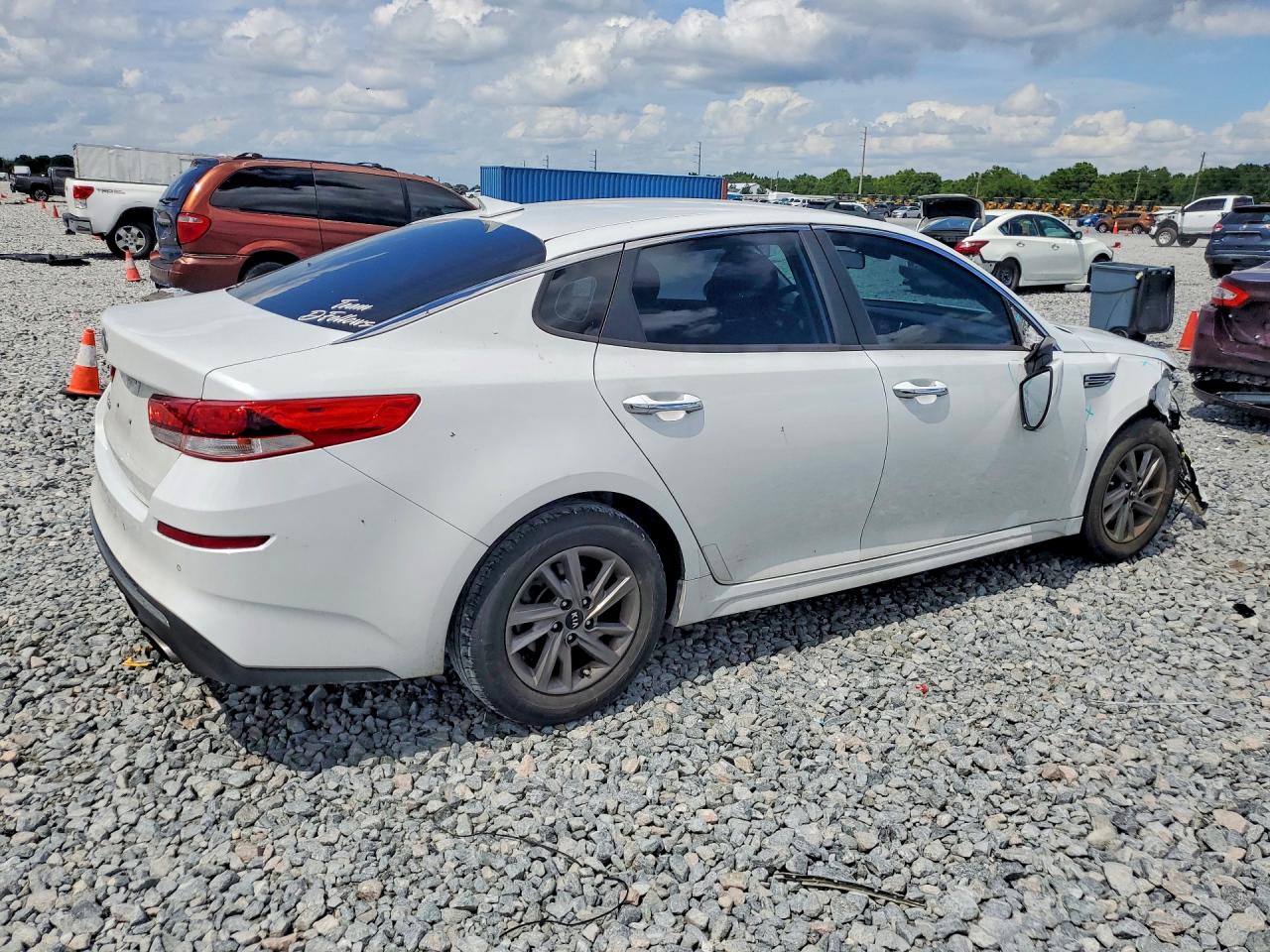 Kia Optima Lx