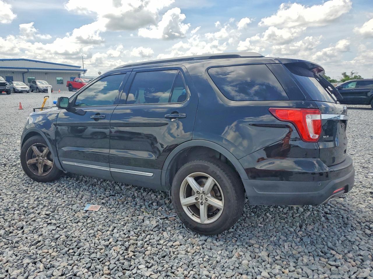 Ford Explorer Xlt