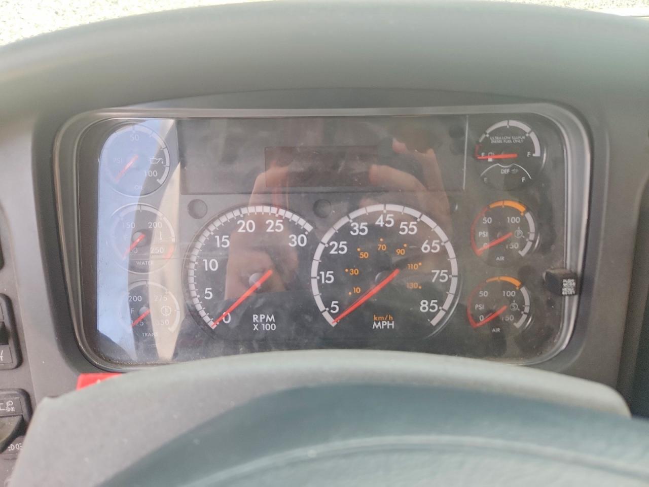 Freightliner M2