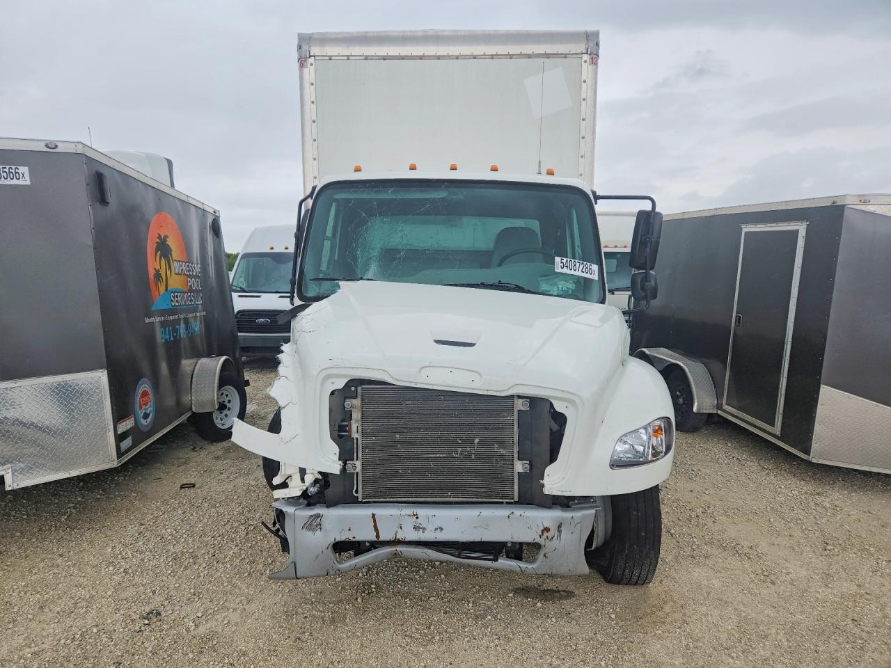Freightliner M2