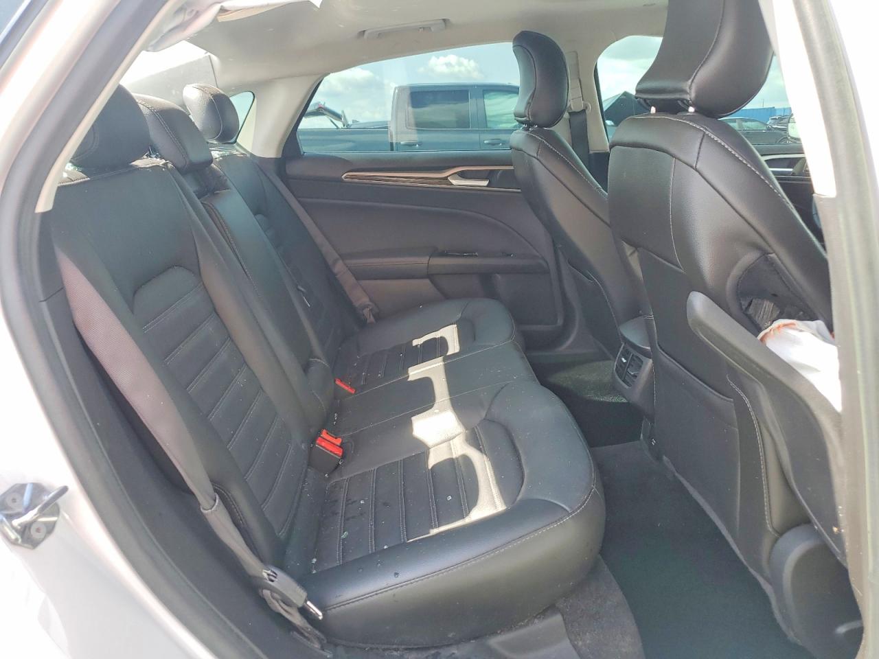 Ford Fusion Se Hybrid