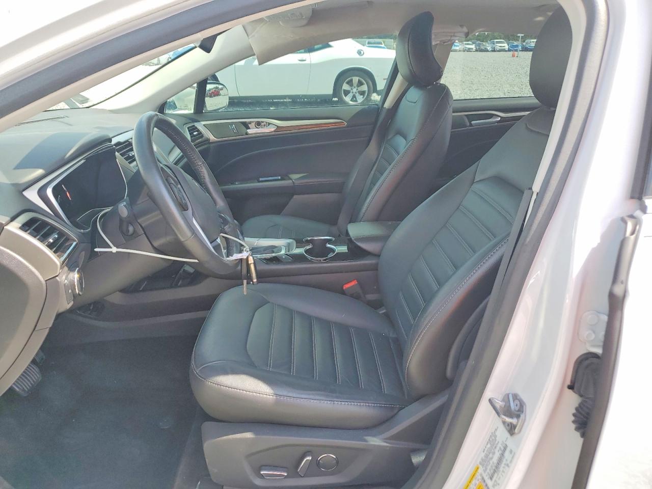 Ford Fusion Se Hybrid