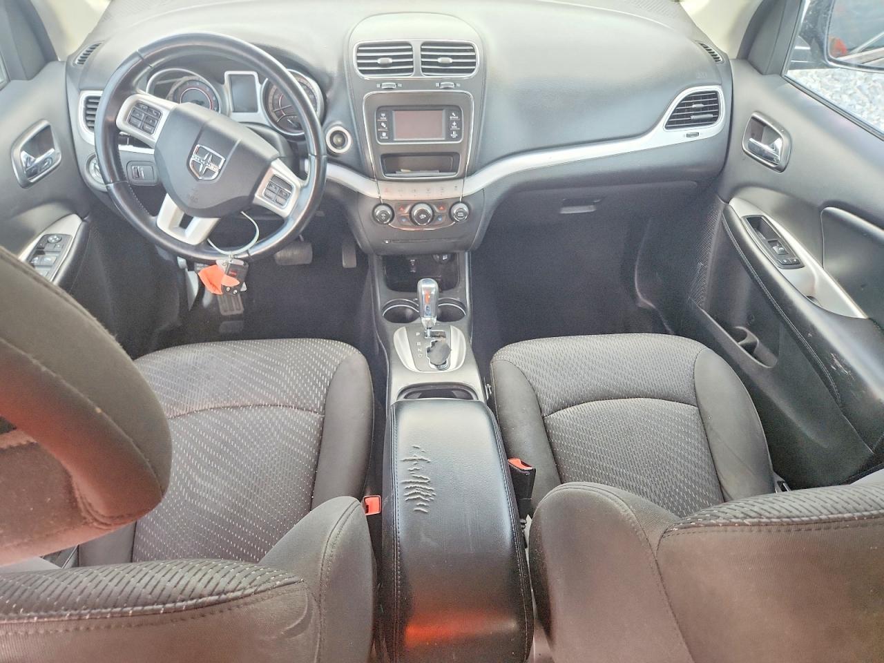 Dodge Journey Se