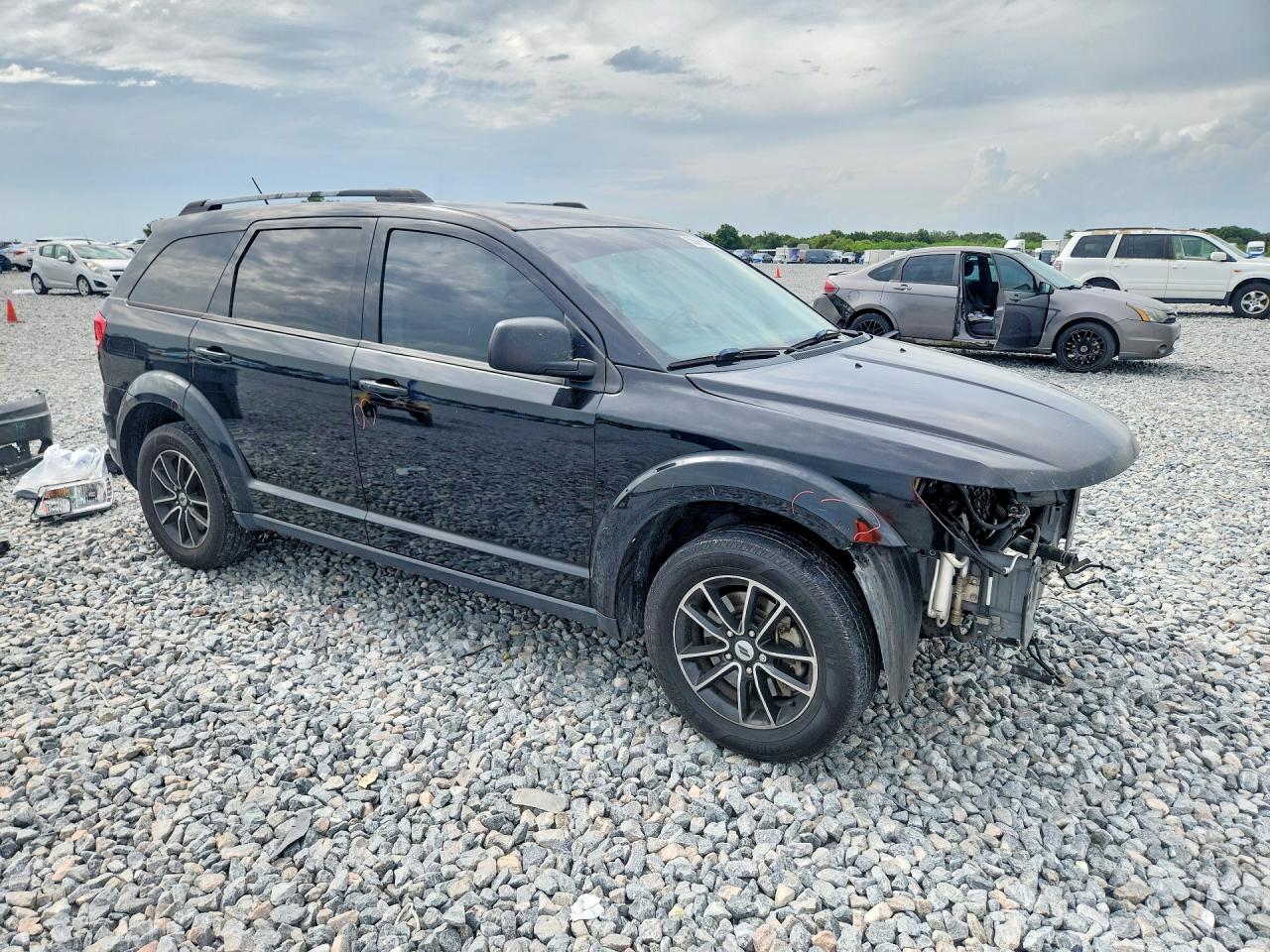 Dodge Journey Se