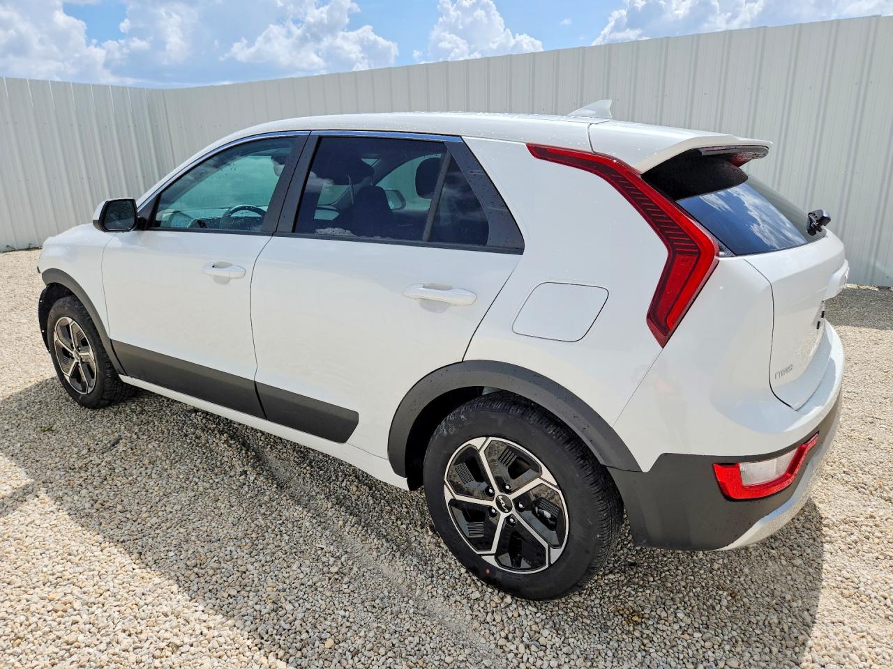 Kia Niro Lx