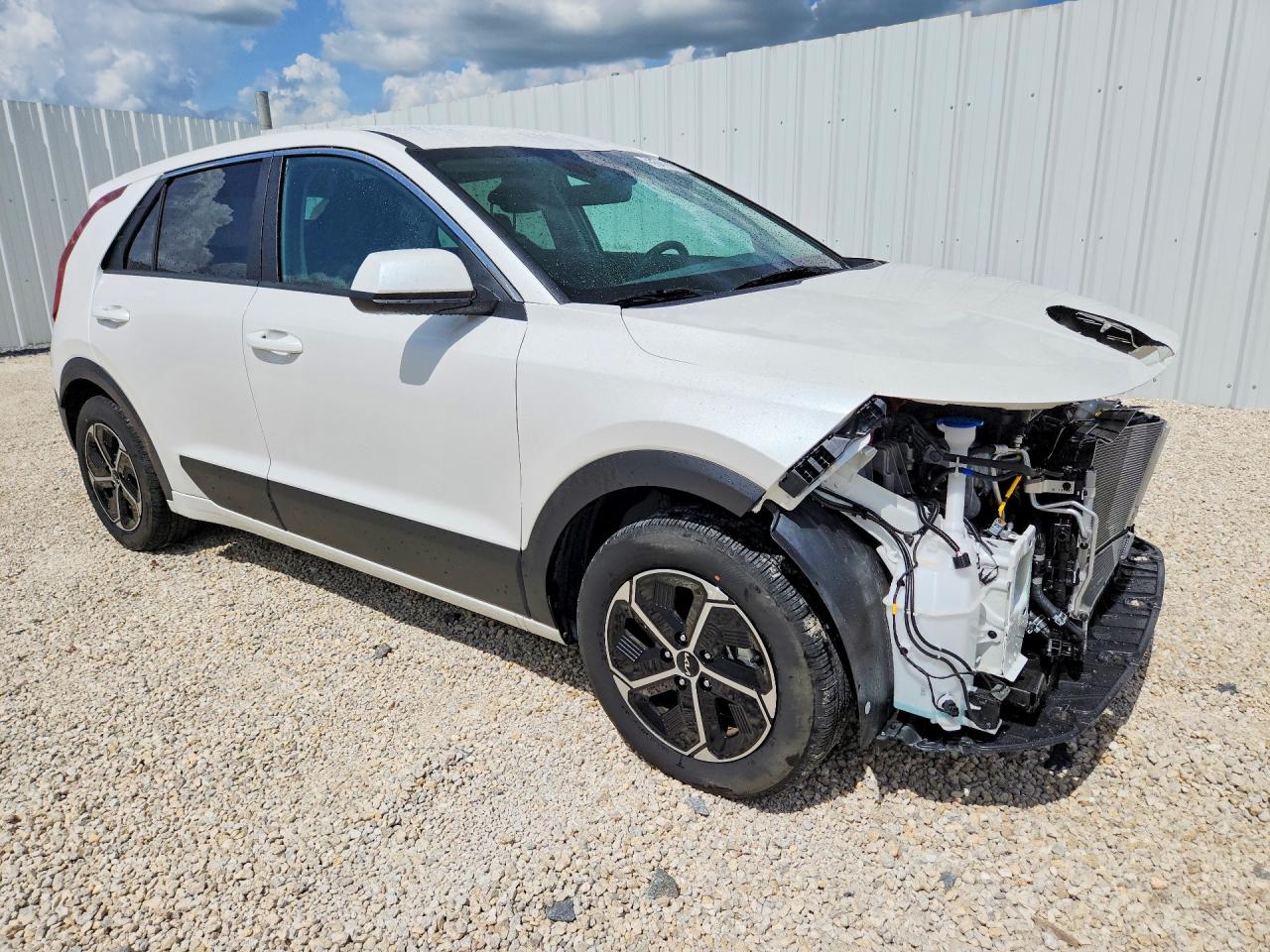 Kia Niro Lx