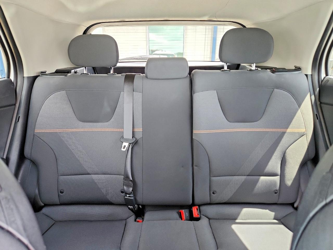 Kia Niro Lx