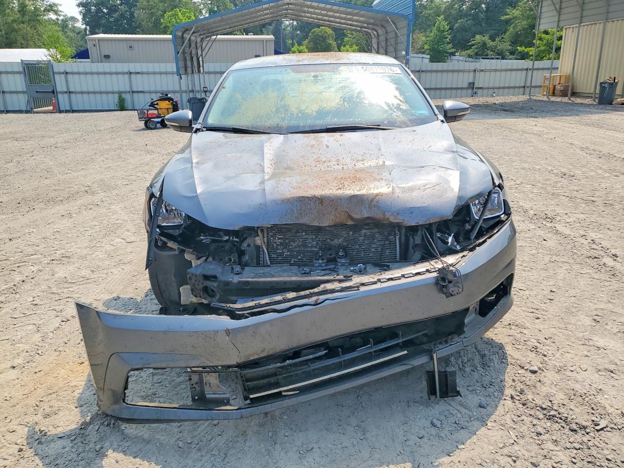 Volkswagen Passat S