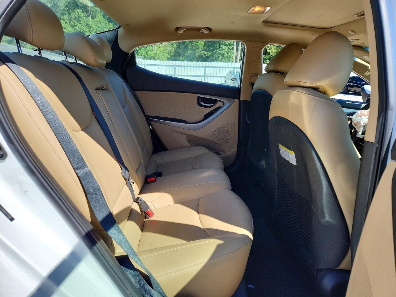 Hyundai ELANTRA Limited