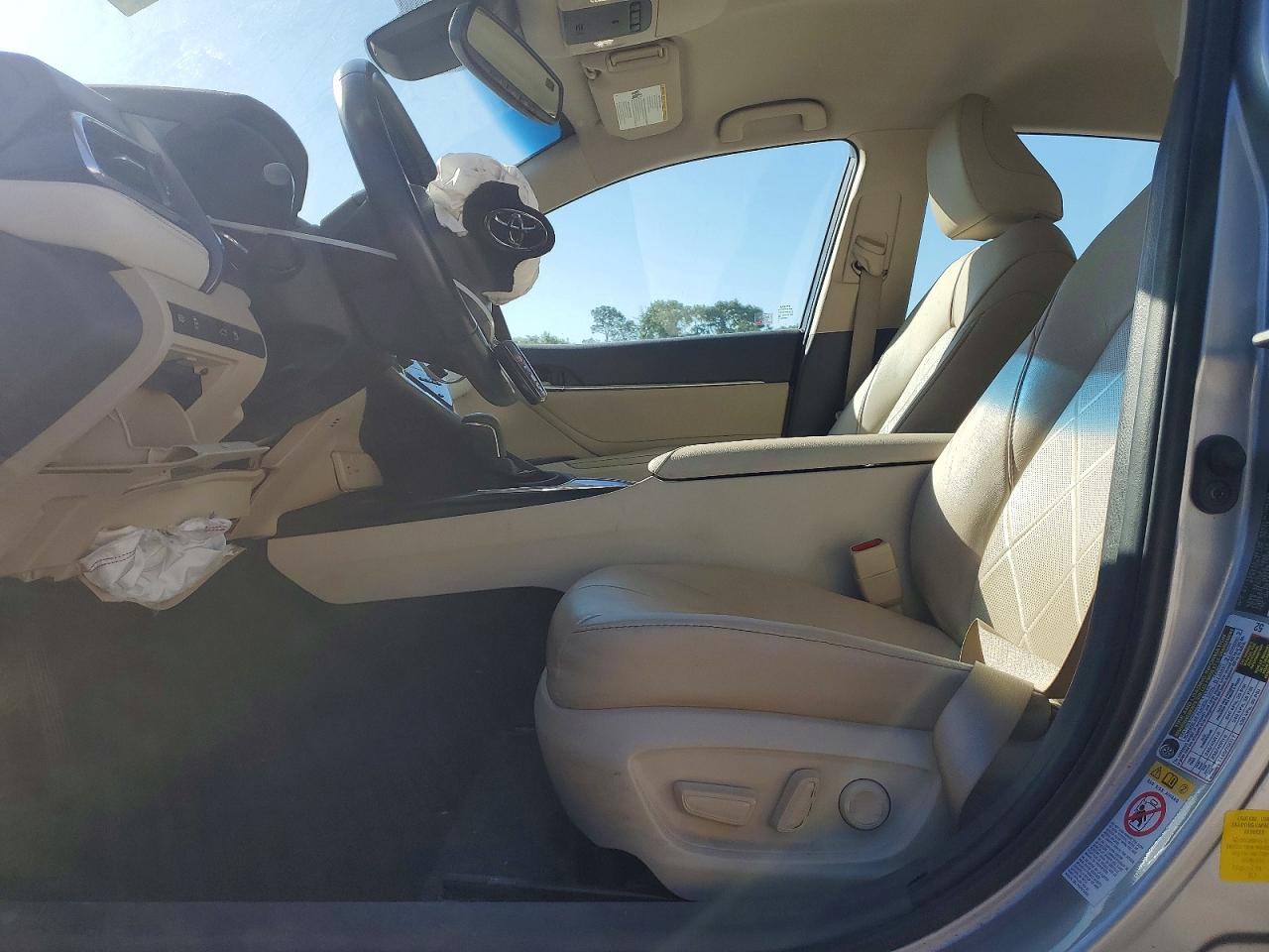 Toyota Camry Xle