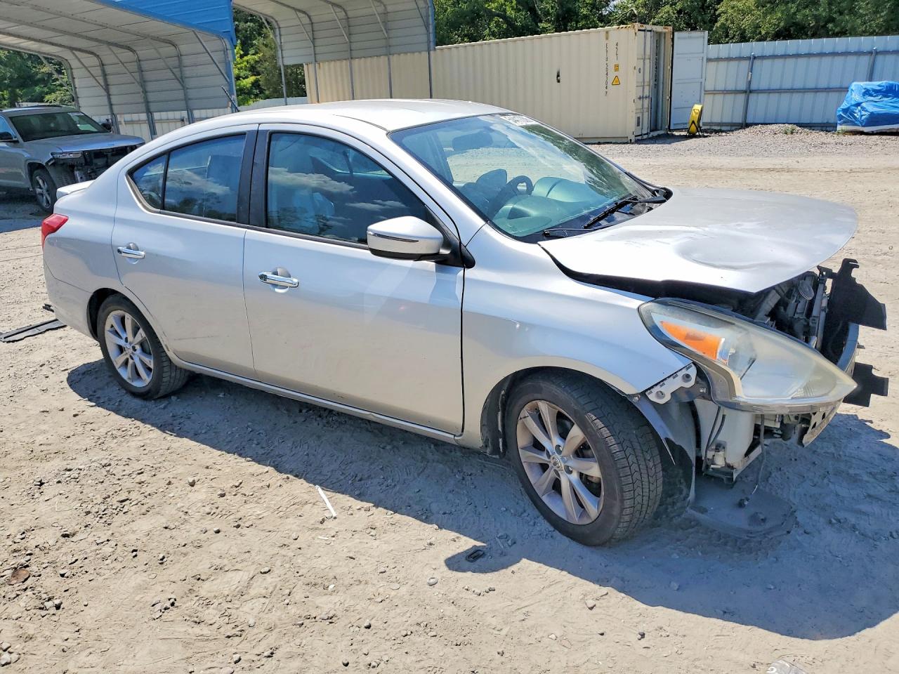 Nissan Versa 1.6 Sl
