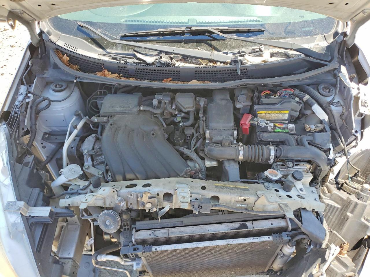 Nissan Versa 1.6 Sl