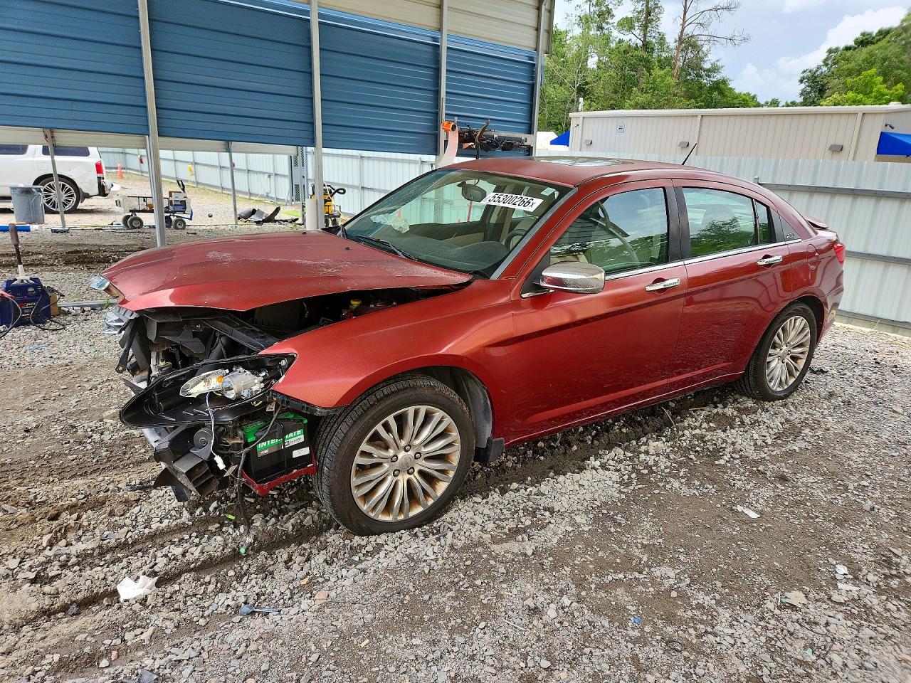 Salvage Chrysler 200 Image