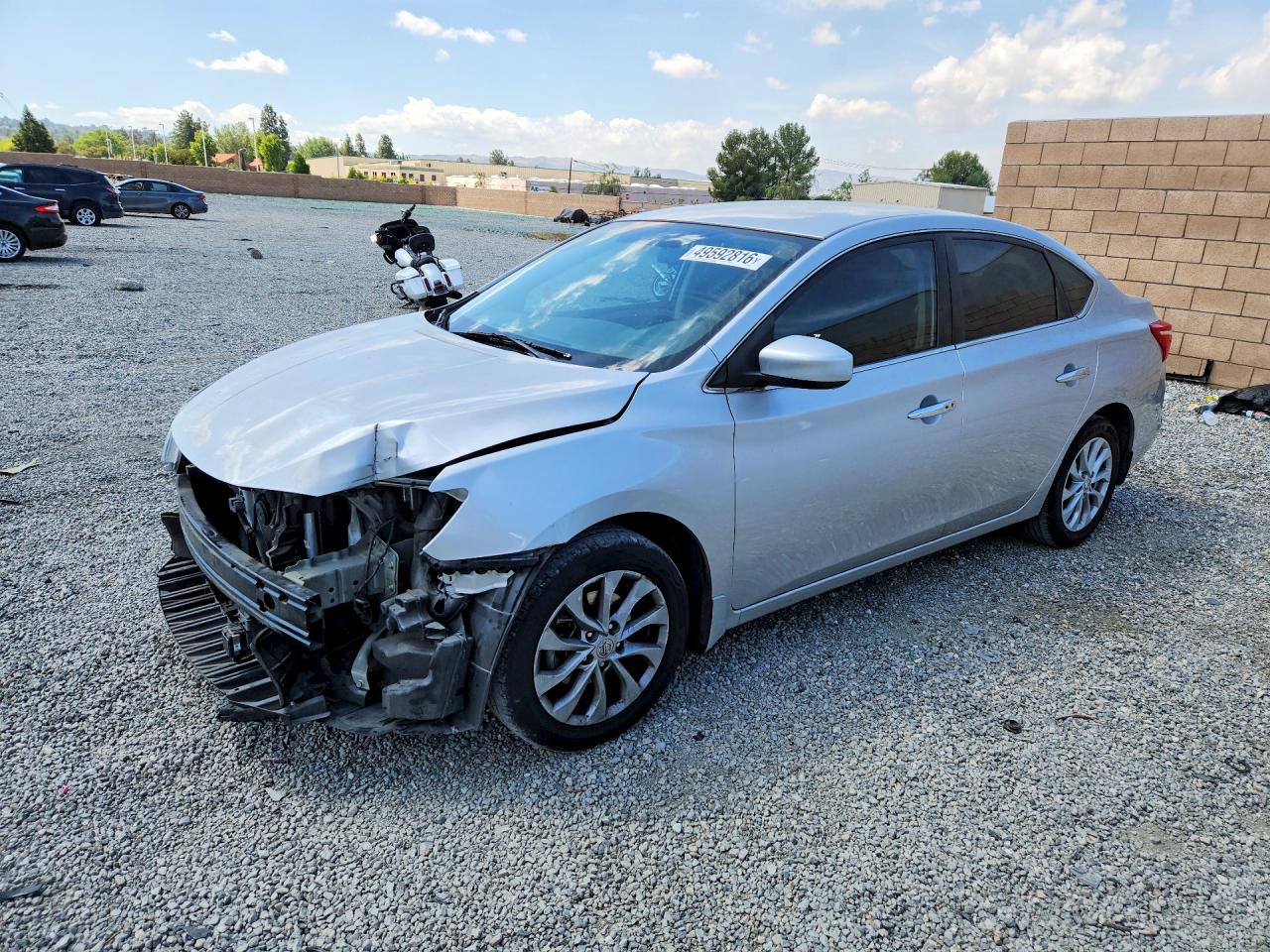Salvage Nissan Sentra Image