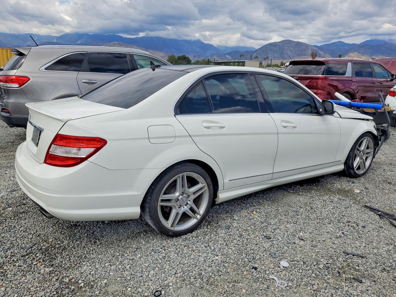 Mercedes-Benz C-Class 350