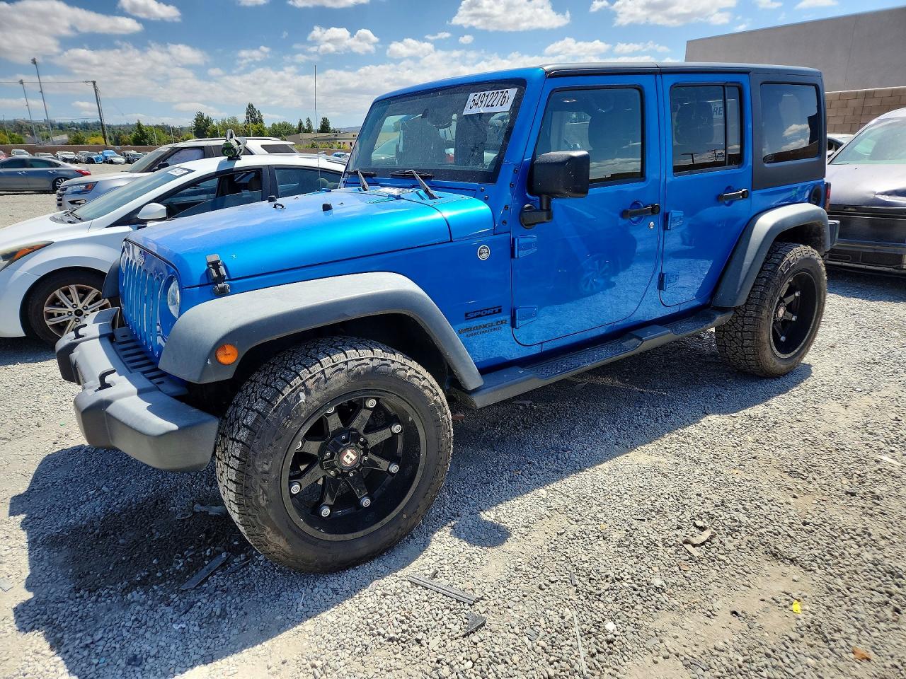 Salvage Jeep Wrangler Image