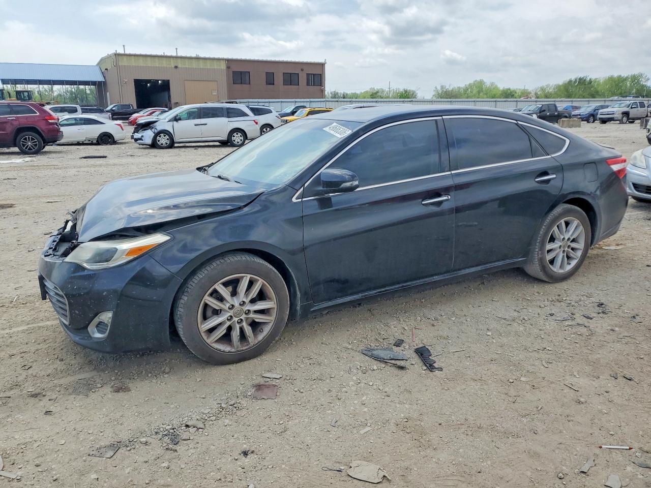 Salvage Toyota Avalon Image