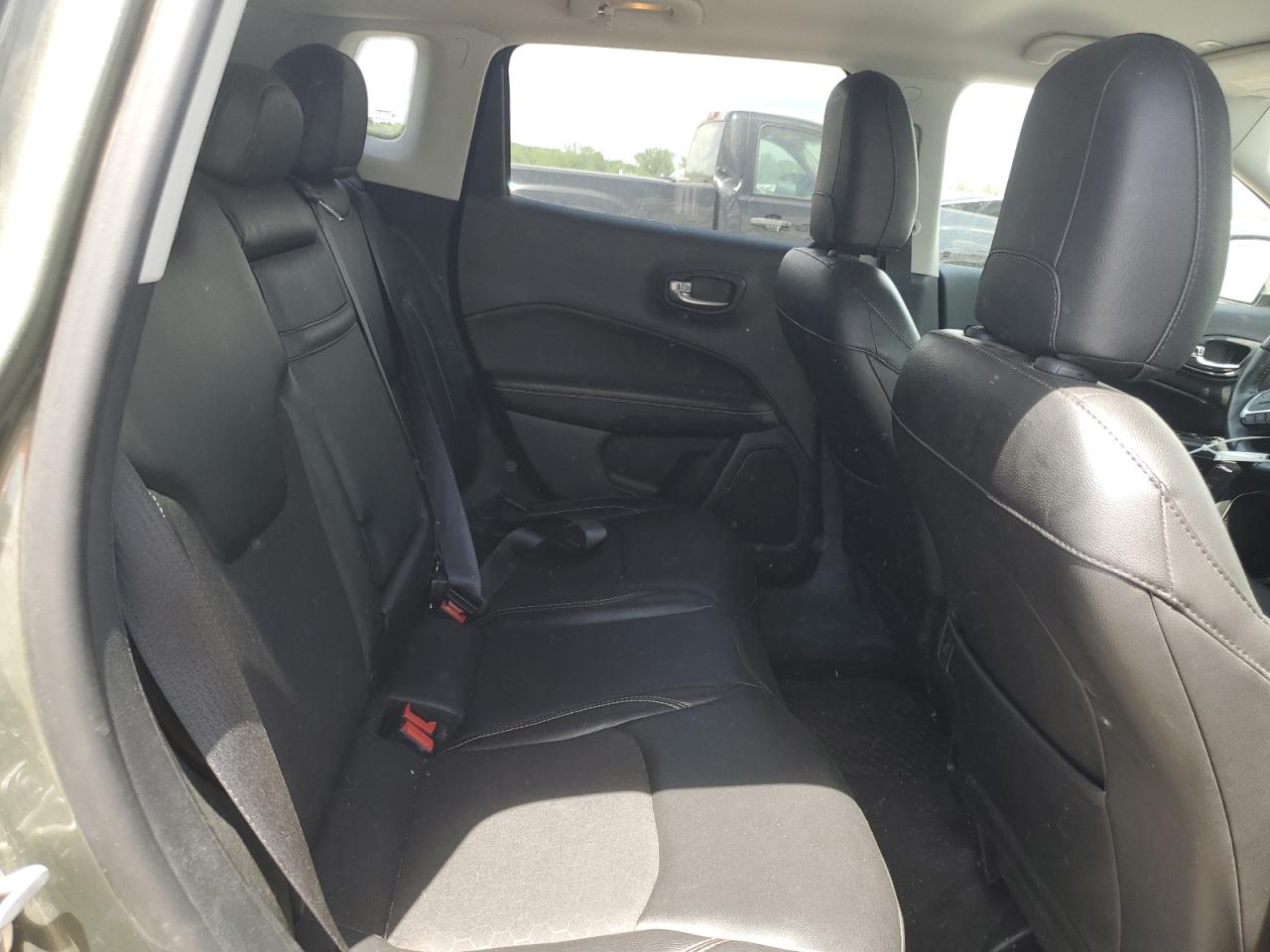 Jeep Compass Latitude