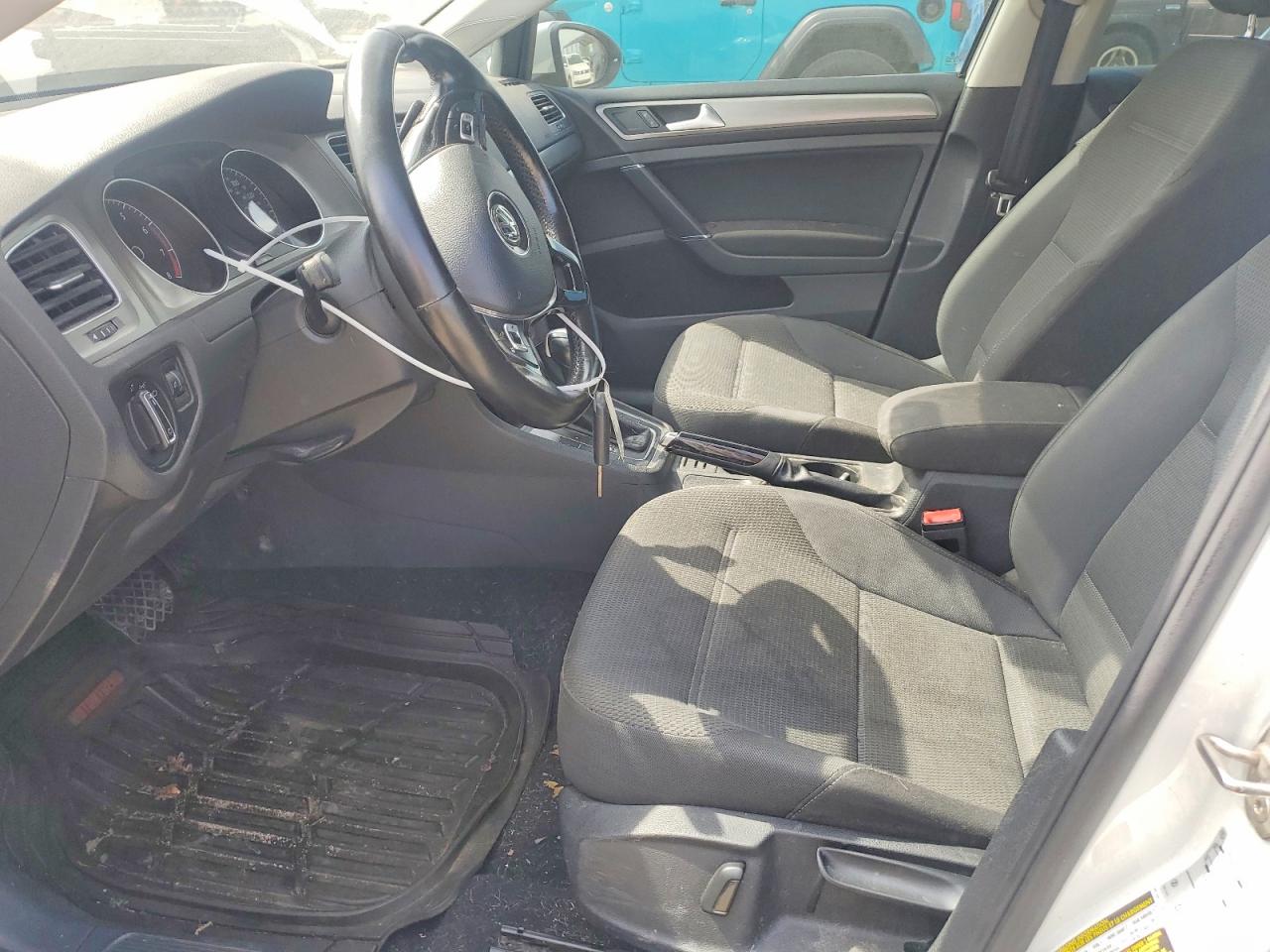 Volkswagen Golf S