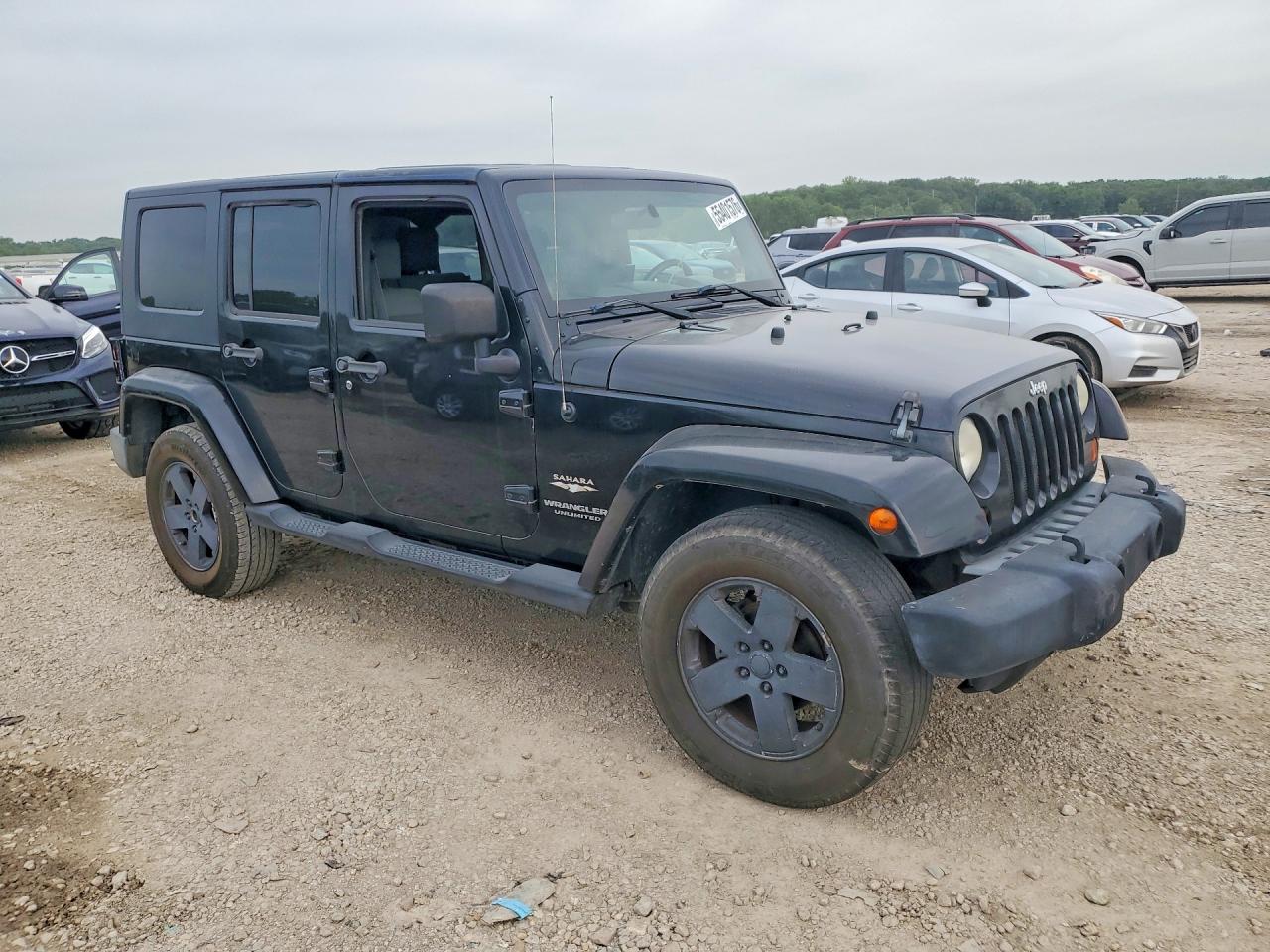 Jeep Wrangler Sahara