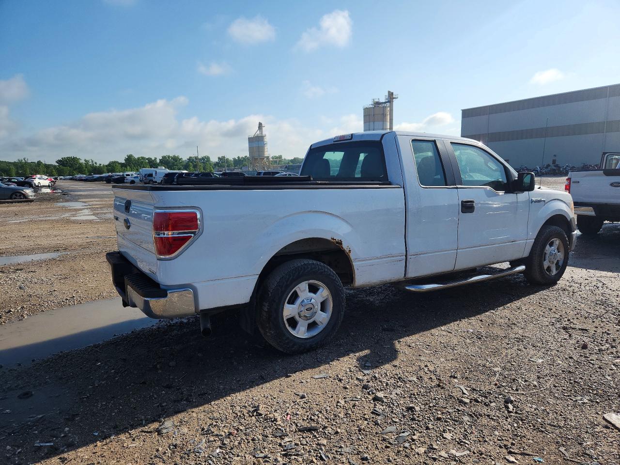 Ford F-150 Super Cab