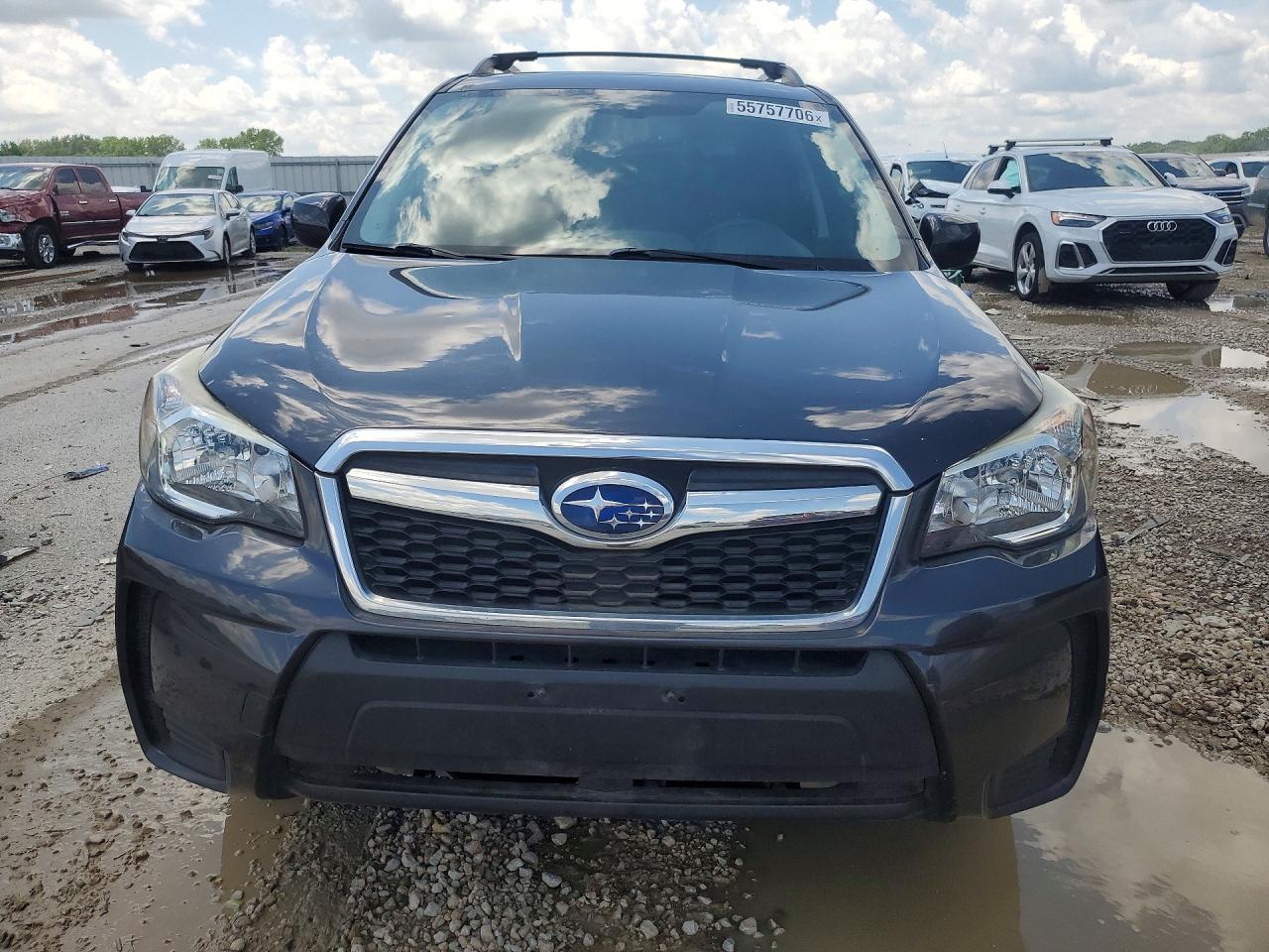 Subaru Forester Premium + Mr
