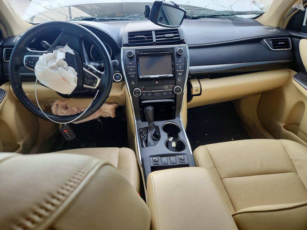 Toyota Camry Xle