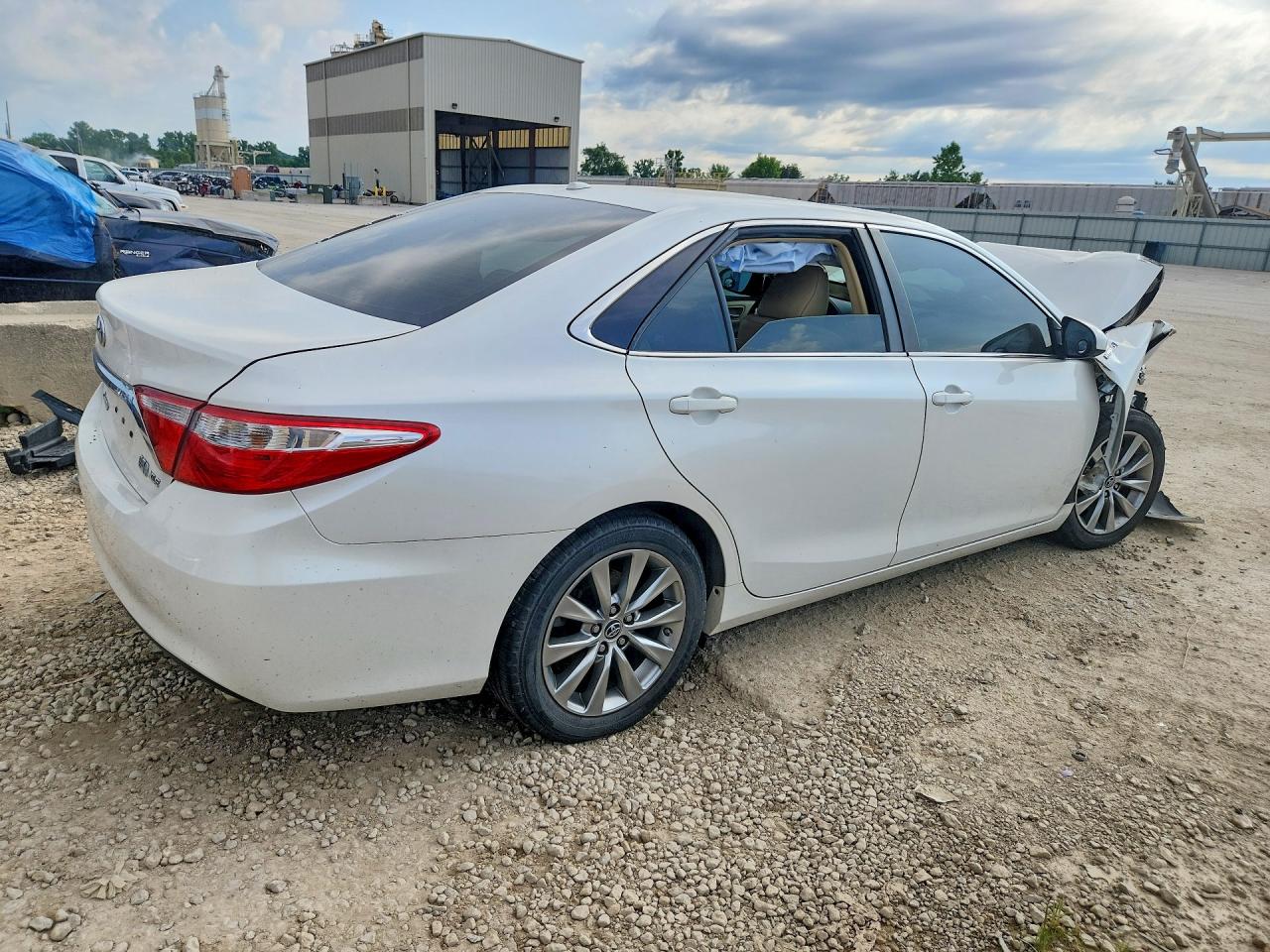 Toyota Camry Xle