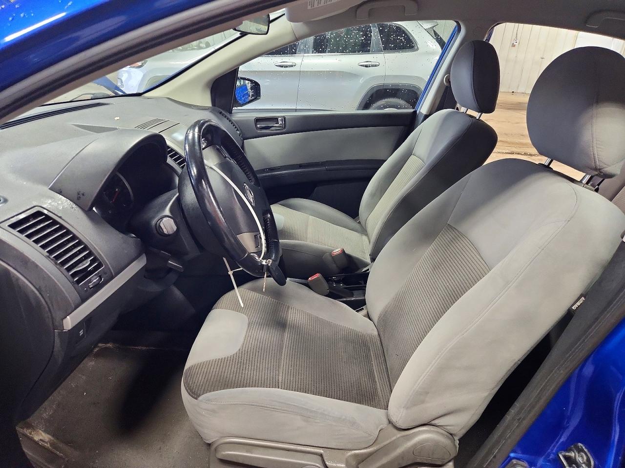 Nissan Sentra 2.0