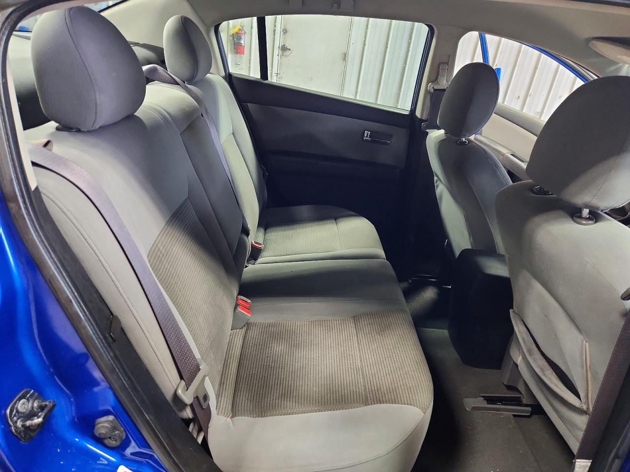 Nissan Sentra 2.0