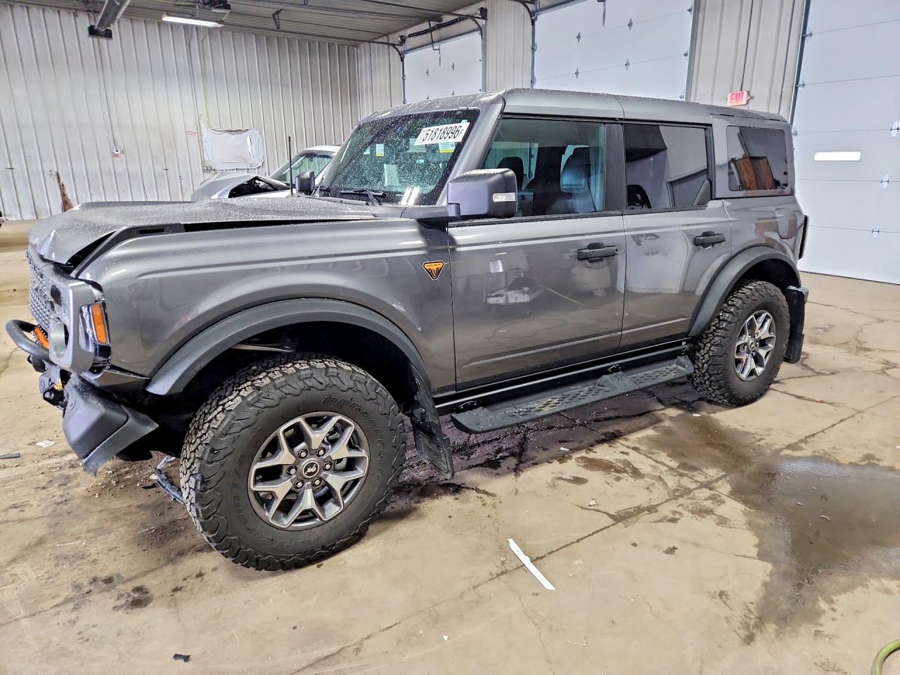 Salvage Ford Bronco Image
