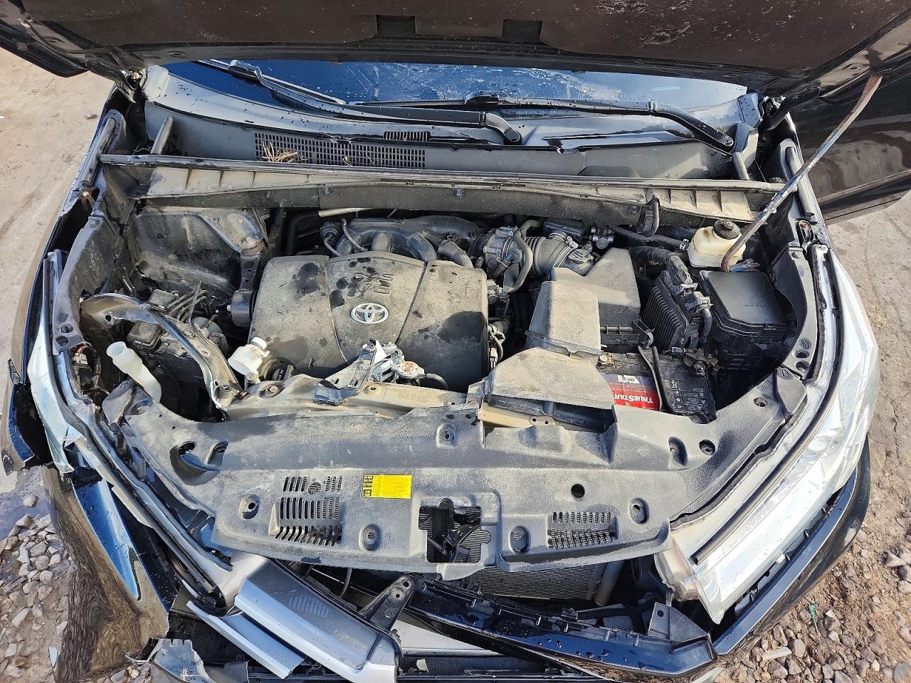 Toyota Highlander Le Plus