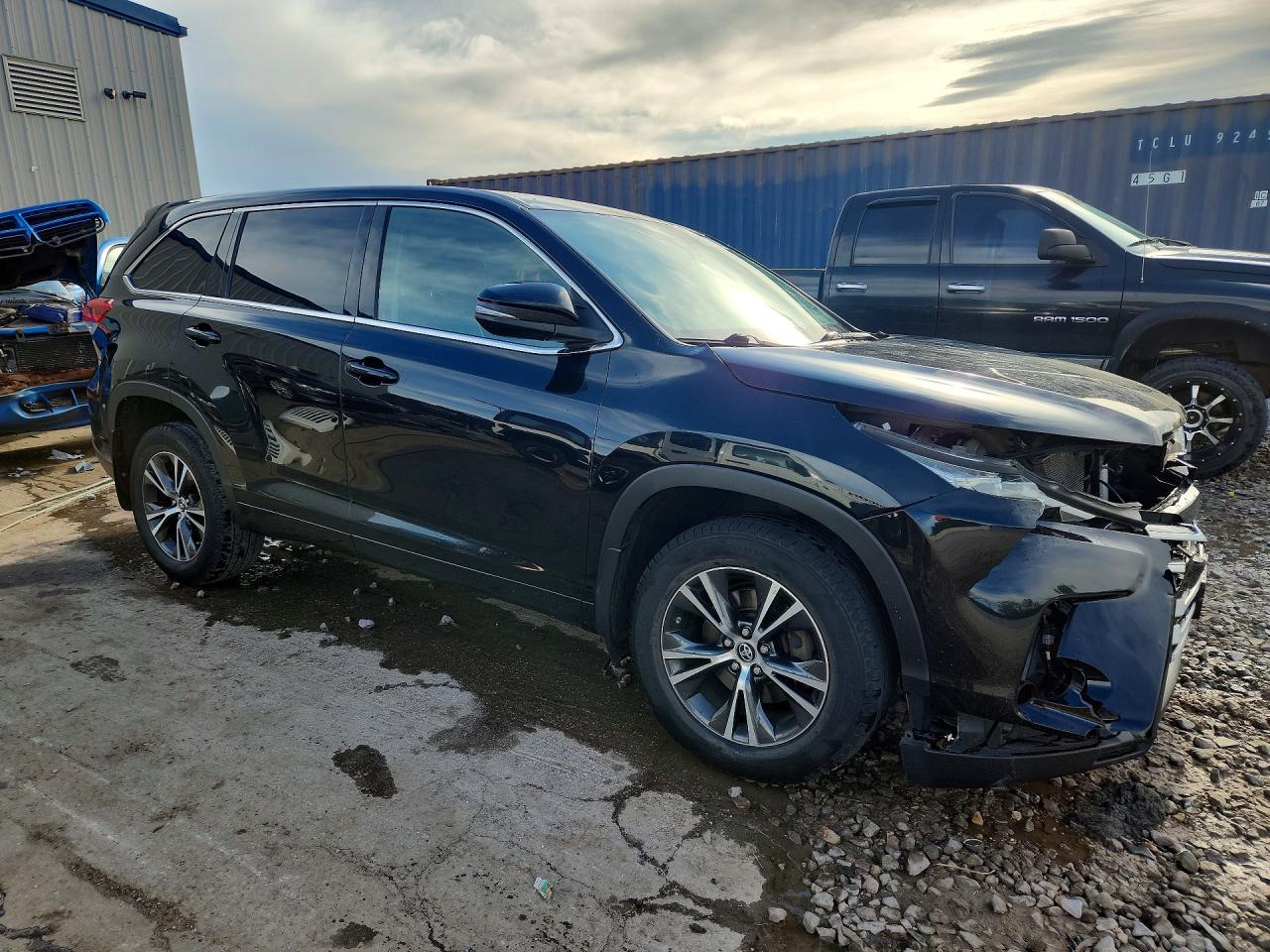 Toyota Highlander Le Plus