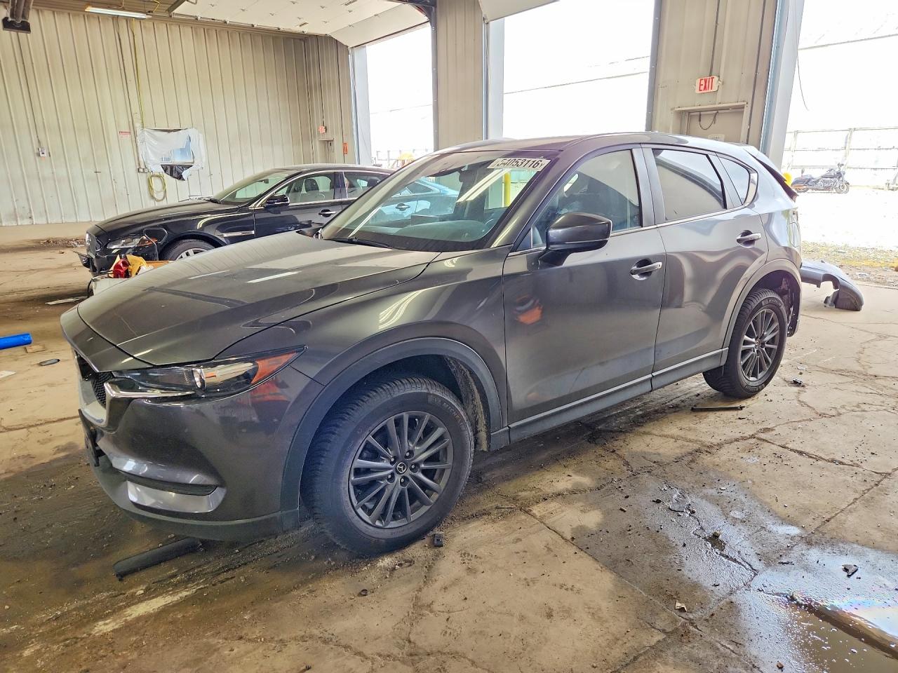 Salvage Mazda Cx Image