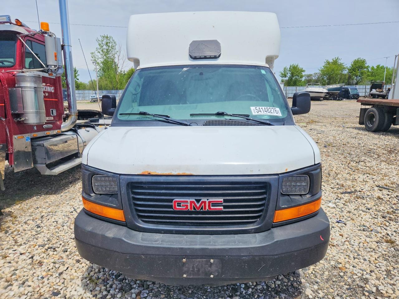 GMC Savana Cutaway G3500